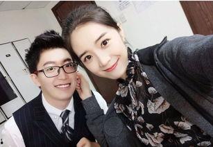 娱乐圈吃瓜双人解说,吃瓜达人双人解说，揭秘明星幕后故事